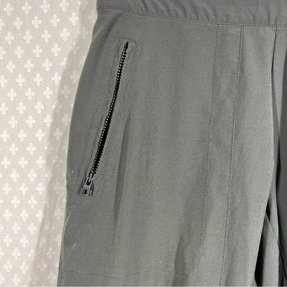 Athleta Grey Chelsea Cargo Pants - Picture 3 of 9
